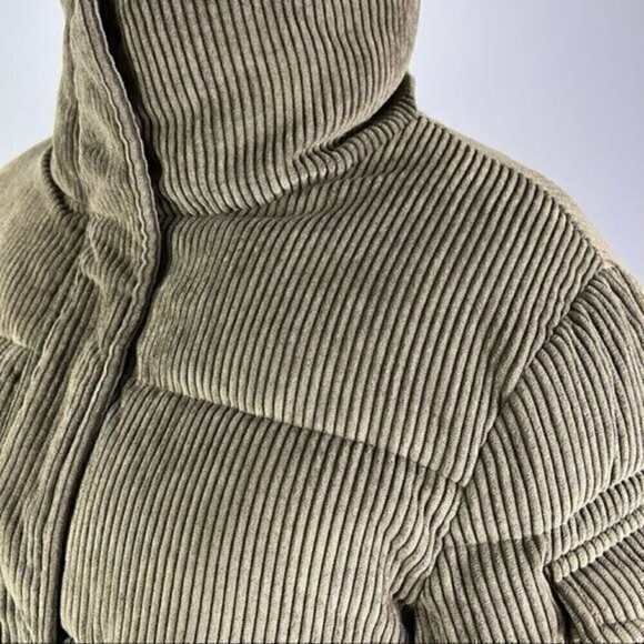 Unreal Fur Berkeley Puffer Jacket Womens corduroy olive green size XS - Picture 3 of 12